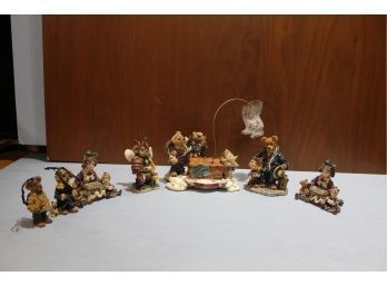 7 Bear Lot, 5 Boyds Bears One Is A Music Box, 2 Yesterday's Child The Dollstone Collection