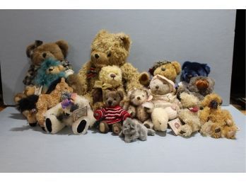 Mixed Bear Lot Of 15, Including Applause Bear, Winey Bear, Boyds, Charlie Bear Bears From The Past & Many More