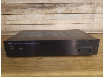 Yamaha Natural Sound 2/4 Channel Power Amplifier Model M-35