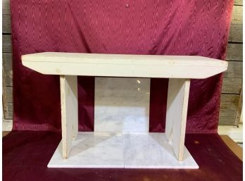 Wooden Bench White Washed 30' X 17' X 11'
