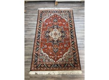 Hand Knotted Wool Rug 60' X 96' Made In India
