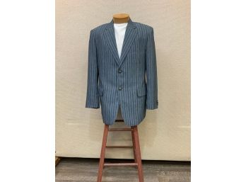 Men's Carven Of Paris Sport Coat Possibly 44 Regular No Stains Rips Or Discoloration