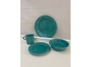 Fiestaware 4 Piece Set Color Turquoise Dinner Plate Salad Plate Coffee Mug & Medium Bowl