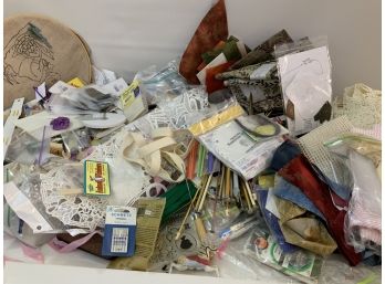 Mixed Crafting Lot Assorted