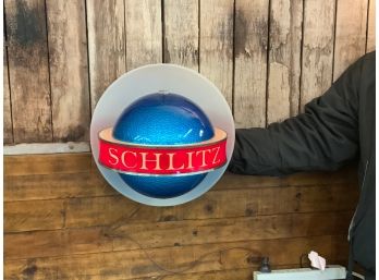 1961 Vintage Schlitz Beer Rotating Lighted Globe Sign -  Excellent Condition Lights Up And Turns Perfectly