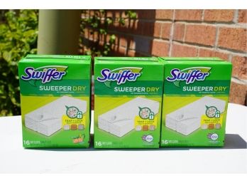 LOT OF 3 NEW PACKS OF SWIFFER SWEEPER DRY CLOTHS