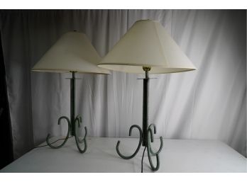 LOT OF TWO METAL LAMPS