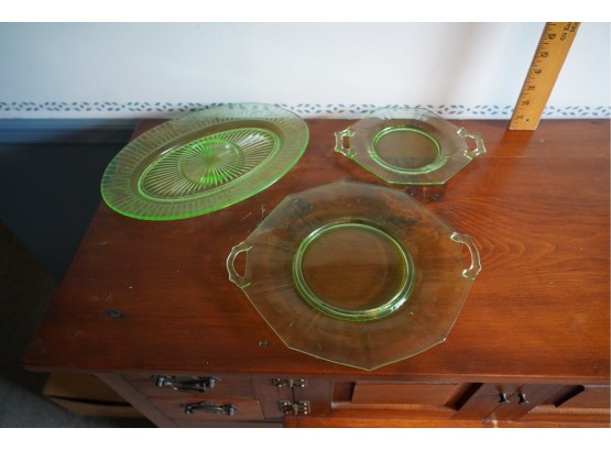 LOT OF 3 GREEN GLASS PLATES