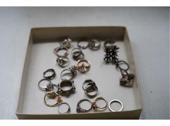 LARGE LOT OF STERLING SILVER RINGS, 45.2 GRAMS