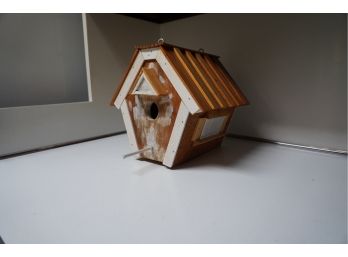 HAND MADE WOOD BIRD HOUSE, 10IN HEIGHT