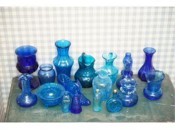 LARGE LOT OF BLUE GLASS ITEMS