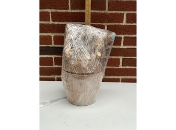 NEW PORCELAIN ICE BUCKET HAS HILL BILLY ON TOP OF IT14.5 INCH HEIGHT