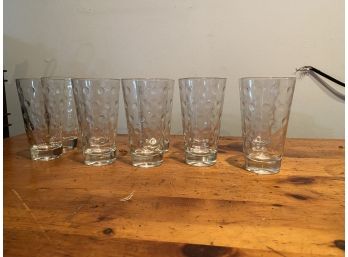 LOT OF 10 CLEAR GLASSES, 5IN HEIGHT