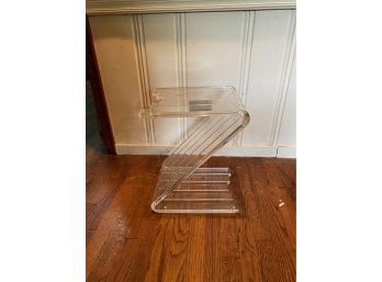 VINTAGE ACRYLIC SIDE TABLE IN Z SHAPE, CHECK PHOTOS!!