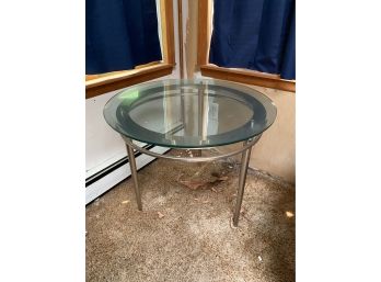 MODERN STYLE GLASS TOP ROUND TABLE WITH METAL FRAME 3 LEGS
