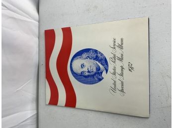 1972 USA SPECIAL STAMPS MINT ALBUM