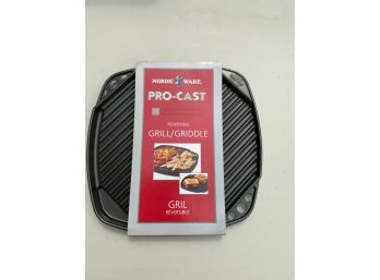 NEW NORDIC WARE PRO-CAST GIRLL/GRIDDLE