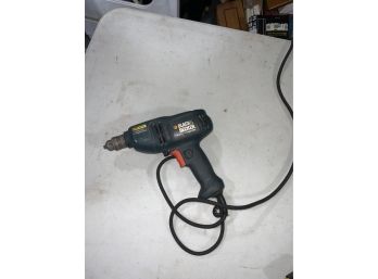 BLACK AND DECKER DRILL, WORKING!!