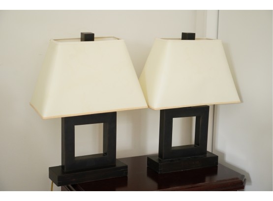 PAIR OF MIDCENTURY LAMPS, 20INCH HEIGHT