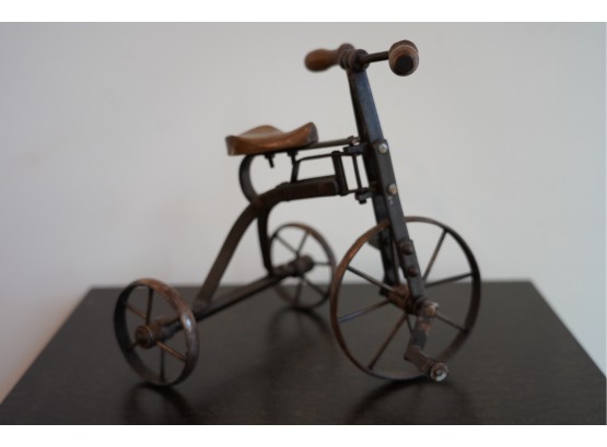 METAL BIKE HOME DECORATION,  10IN HEIGHT