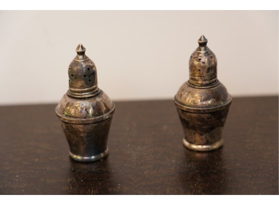 WEIGHTED STERLING SILVER SALT AND PEPPER SHAKERS, 3IN HEIGHT