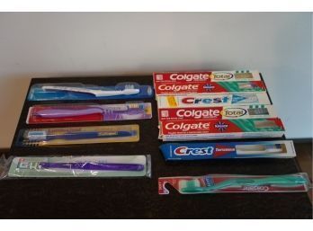 OLD NEW STOCK LARGE LOT OF NEW TOOTHBRUSHES AND TOOTHPASTE