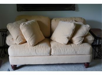 LARGE LOVE SEAT WITH PILLOWS 64X36X26