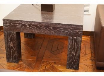 WOODEN END TABLE, 33.5X33.5X22