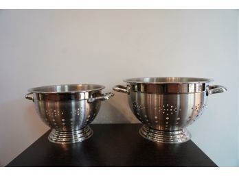 LOT OF 2 BASE STAINLESS STEEL COLANDER