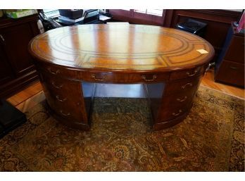 ANTIQUE OVAL PARTNERS DESK WITH A LEATHER TOP, CHECK PHOTOS!!