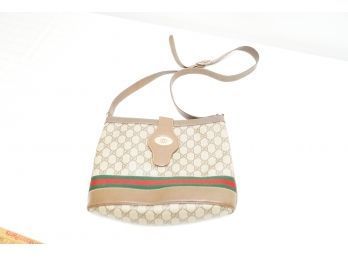 VINTAGE GUCCI WOMEN BAG, 12X9 INCHES