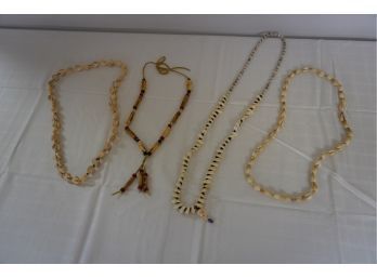 LOT OF 4 COSTUME JEWELRY BEATS NECKLACE
