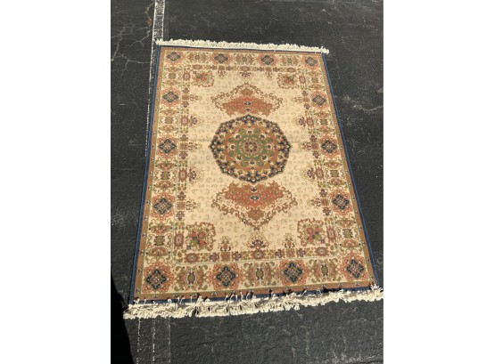 JONNA ACCENT CARPETS, COLOR 'CHAMBRAY', 79X55 INCHES