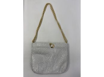 FASHION SNAP OPEN WHITE PURSE WITH GOLD ACCENT