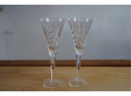 PAIR OF WATERFORD CRYSTAL CHAMPAGNE FLUTES!! 9IN HEIGHT