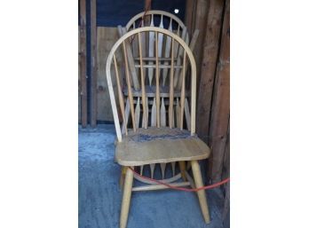 LOT OF 4 WOOD CHAIRS!! PLEASE CHECK ALL PHOTOS!!