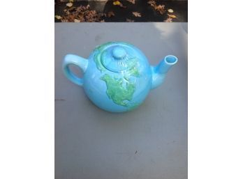 1991 Teapot Shaped Like A Globe