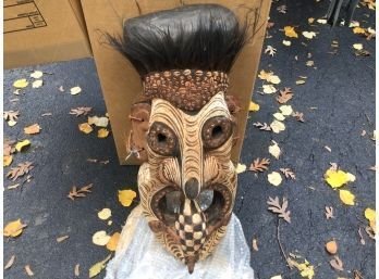 Unusual Large Hand Made Papua New Guinea Tribal Mask - Retails Over $1500