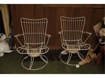 Pair Of Mid Century Patio Wire Swirl Chairs