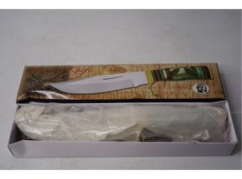 NEW HUNTING KNIFE, MODEL CW-3995 GB