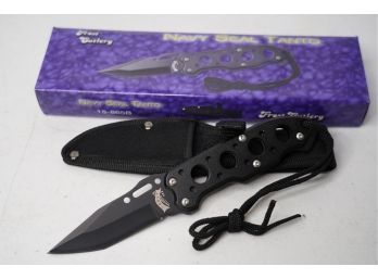 NAVY SEAL TANTO KNIFE WITH HOLDER AND BOX