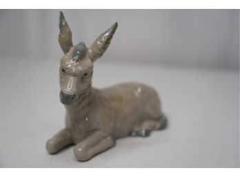 NAO FIGURINE OF A DONKEY!! 5IN HEIGHT