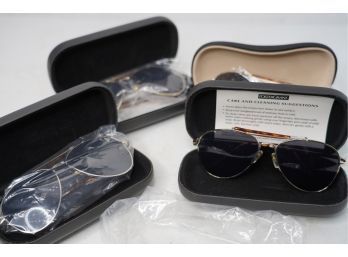 LOT OF 4 FOSTERGRANT SUNGLASSES WITH CASE