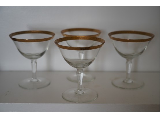 LOT OF 4 MID-CENTURY GOLD RIM WINE GLASSES, 4IN HEIGHT