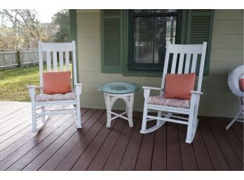 OUTDOOR WHITE WOOD SET, COMES WITH 2 ROCKING CHAIRS AND GLASS TOP SIDE TABLE