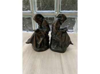 PAIR OF BRONZE CAST OVERLAY BOOKENDS, 8IN HEIGHT