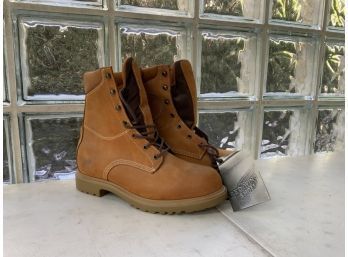 NEW WITH TAGS RED WINGS STEEL TOE WORKING BOOTS, SIZE 9