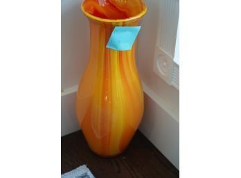 GLASS RED AND ORANGE FLOWER VASE, 20IN HEIGHT