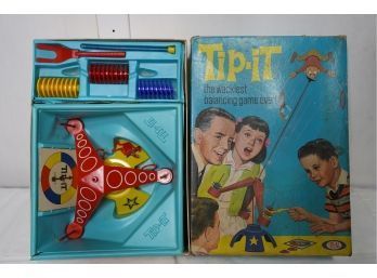 VINTAGE TIP-IT THE WACKIEST BALANCING GAME EVER!