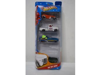 HOT WHEELS TOY CARS PACK, 1 CAR IS MISSING AND DAMAGE BOX! A14